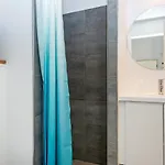 Luxury Retreat With Pool Holiday home *