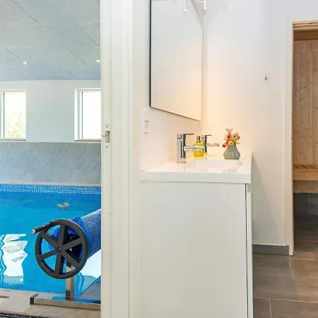 Luxury Retreat With Pool - By Traum