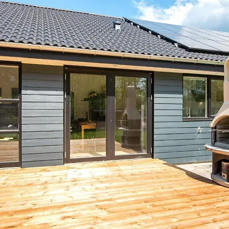 Feriehus Luxury Retreat With Pool